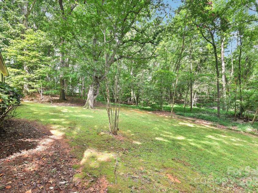 27 Search Drive, Concord, NC 28025.  MLS# CAR4284618, YatesRealty ID 28685. 