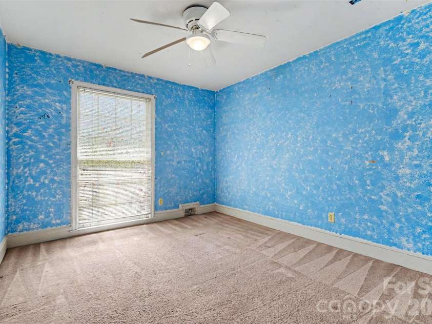 2330 Wensley Drive, Charlotte, NC 28210.  MLS# CAR4386885, YatesRealty ID 28686. Bed2