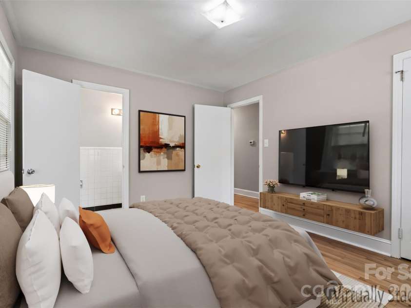 2330 Wensley Drive, Charlotte, NC 28210.  MLS# CAR4386885, YatesRealty ID 28686. Virtually staged
