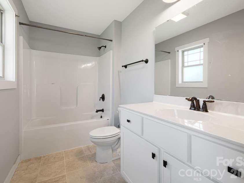 108 Split Rail Drive Extension, Asheville, NC 28806.  MLS# CAR4419482, YatesRealty ID 28688. 