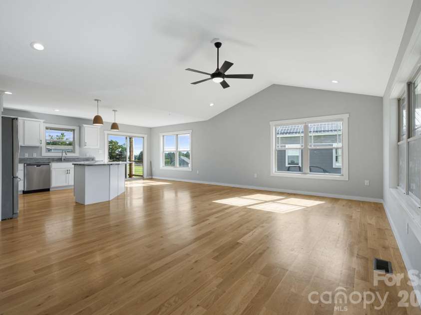 108 Split Rail Drive Extension, Asheville, NC 28806.  MLS# CAR4419482, YatesRealty ID 28688. 