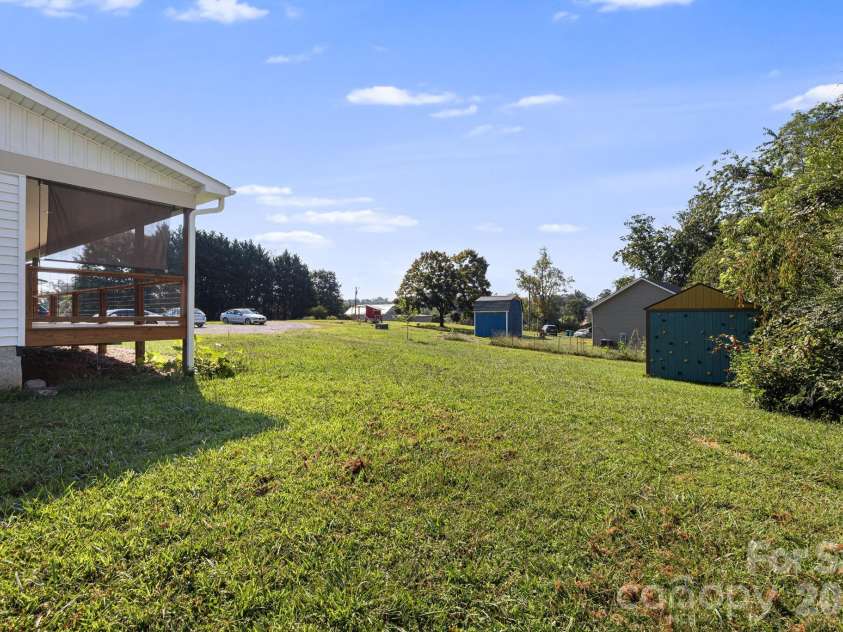 108 Split Rail Drive Extension, Asheville, NC 28806.  MLS# CAR4419482, YatesRealty ID 28688. 