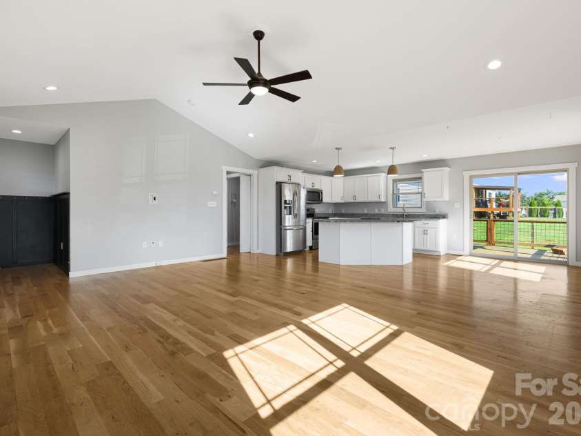 108 Split Rail Drive Extension, Asheville, NC 28806.  MLS# CAR4419482, YatesRealty ID 28688. 