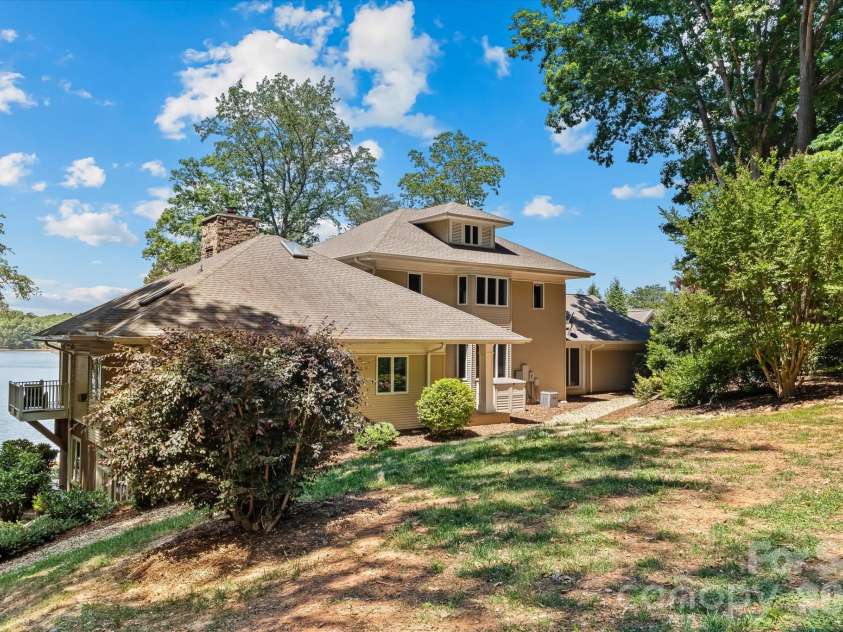 119 Farley Lane, Troutman, NC 28166.  MLS# CAR4382303, YatesRealty ID 28689. 