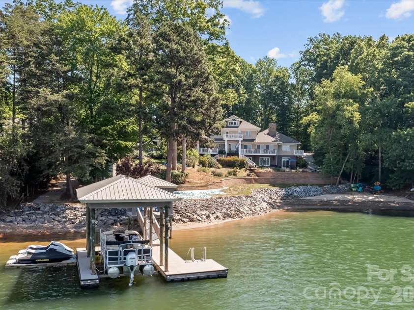 119 Farley Lane, Troutman, NC 28166.  MLS# CAR4382303, YatesRealty ID 28689. 