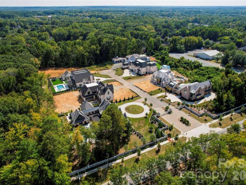 8022 Litaker Manor Court, Charlotte, NC 28270.  MLS# CAR4129194, YatesRealty ID 2869. 