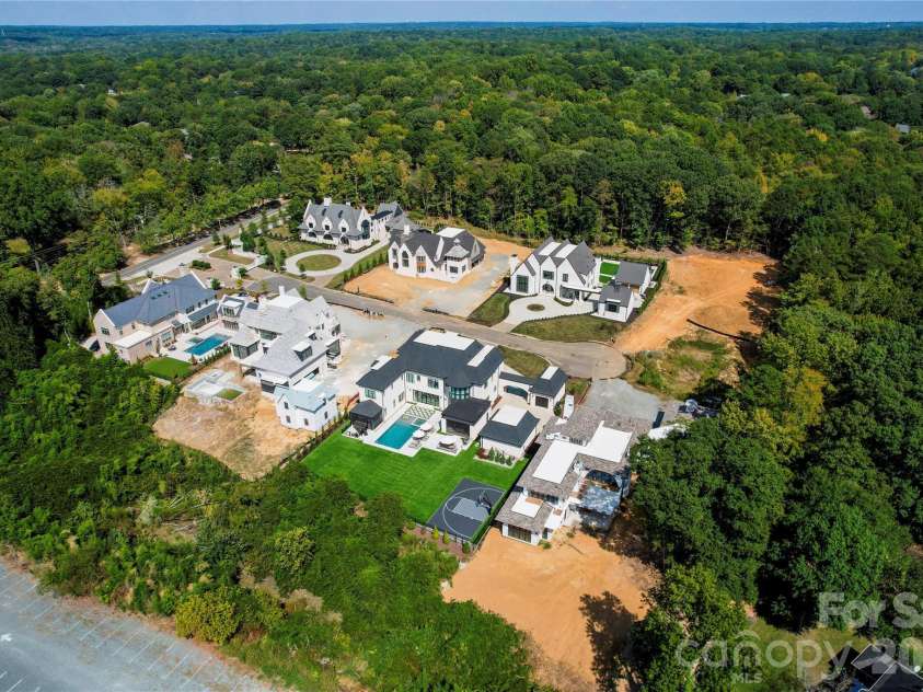 8022 Litaker Manor Court, Charlotte, NC 28270.  MLS# CAR4129194, YatesRealty ID 2869. 