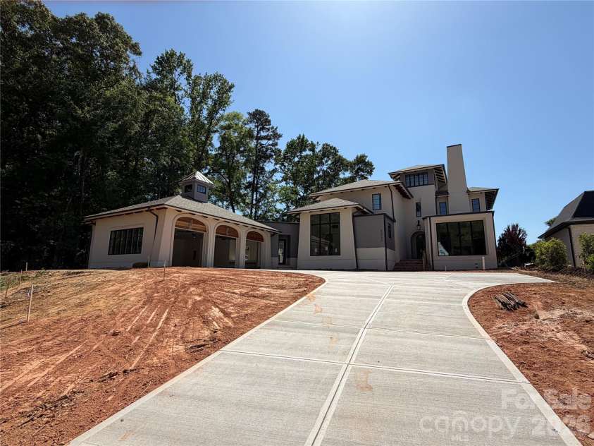 8022 Litaker Manor Court, Charlotte, NC 28270.  MLS# CAR4129194, YatesRealty ID 2869. 