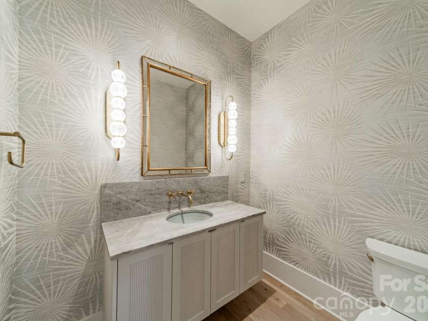 8022 Litaker Manor Court, Charlotte, NC 28270.  MLS# CAR4129194, YatesRealty ID 2869. 