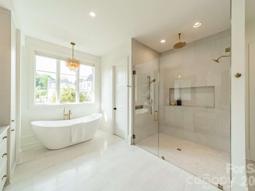 8022 Litaker Manor Court, Charlotte, NC 28270.  MLS# CAR4129194, YatesRealty ID 2869. 