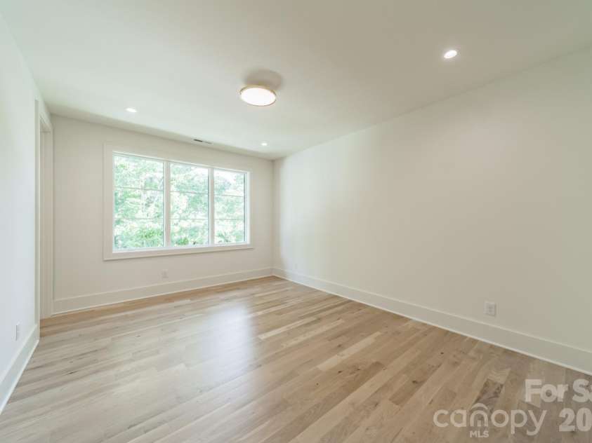 8022 Litaker Manor Court, Charlotte, NC 28270.  MLS# CAR4129194, YatesRealty ID 2869. 