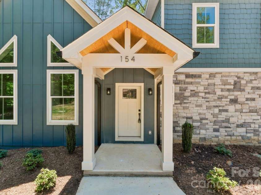 154 Trellis Lane, Troutman, NC 28166.  MLS# CAR4378909, YatesRealty ID 28691. 