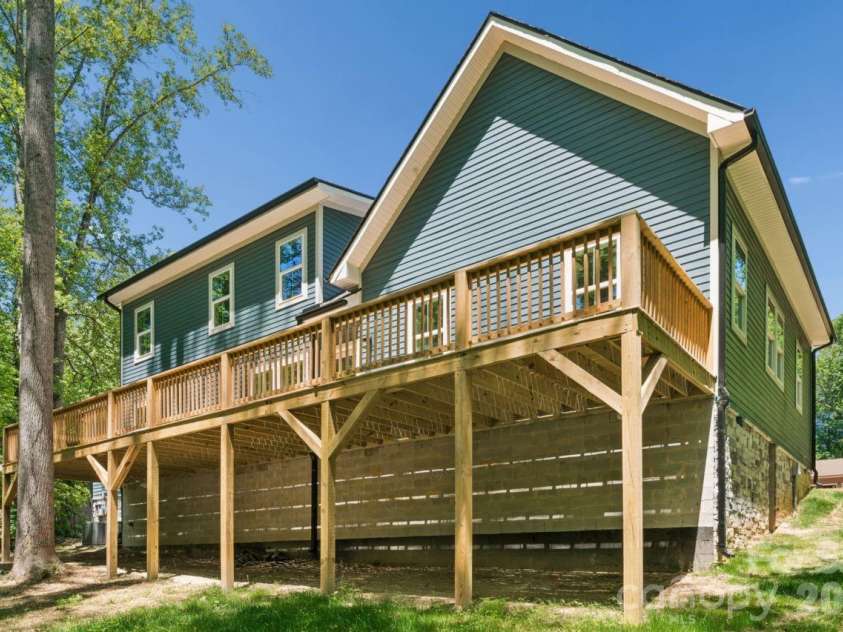 154 Trellis Lane, Troutman, NC 28166.  MLS# CAR4378909, YatesRealty ID 28691. 