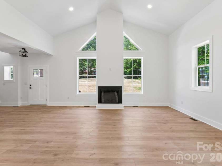 154 Trellis Lane, Troutman, NC 28166.  MLS# CAR4378909, YatesRealty ID 28691. 