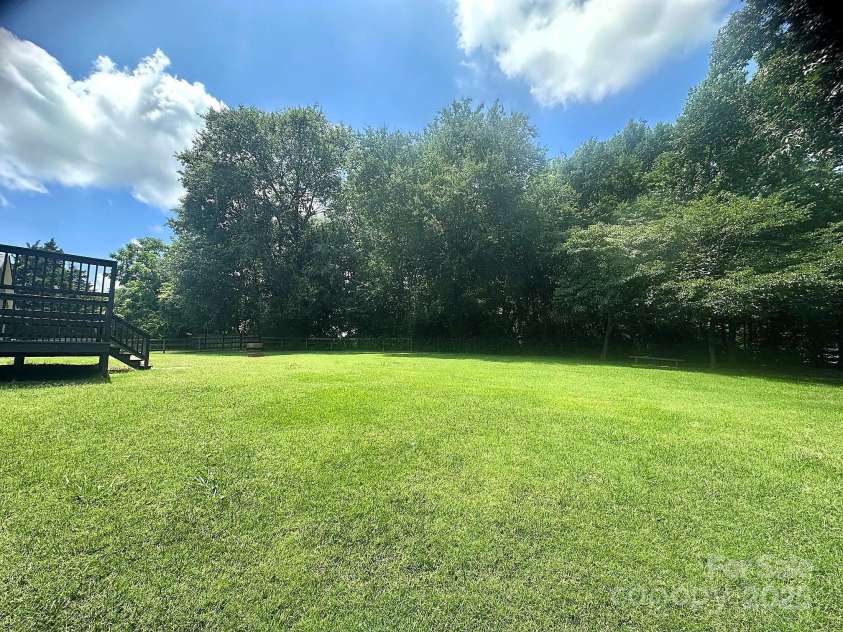 110 Log Barn Road, Salisbury, NC 28146.  MLS# CAR4282136, YatesRealty ID 28692. 