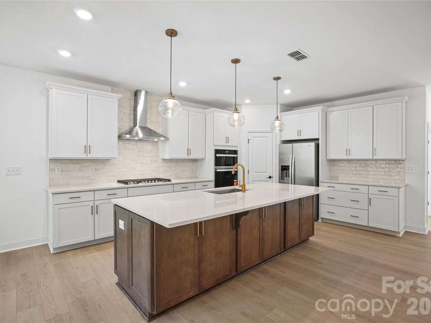 1210 Chasity Trails Court, Matthews, NC 28104.  MLS# CAR4387944, YatesRealty ID 28693. Kitchen