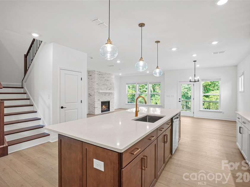 1210 Chasity Trails Court, Matthews, NC 28104.  MLS# CAR4387944, YatesRealty ID 28693. Kitchen
