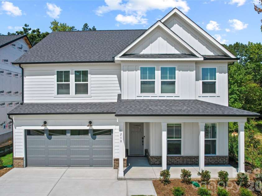 1210 Chasity Trails Court, Matthews, NC 28104.  MLS# CAR4387944, YatesRealty ID 28693. Murphy Home #11