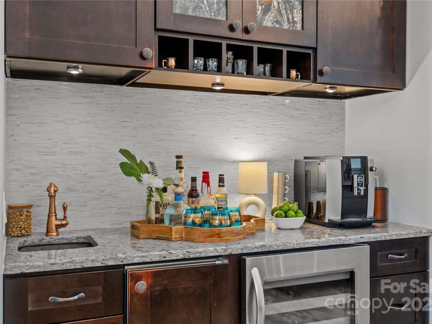 19614 Meta Road, Cornelius, NC 28031.  MLS# CAR4254819, YatesRealty ID 28693. 