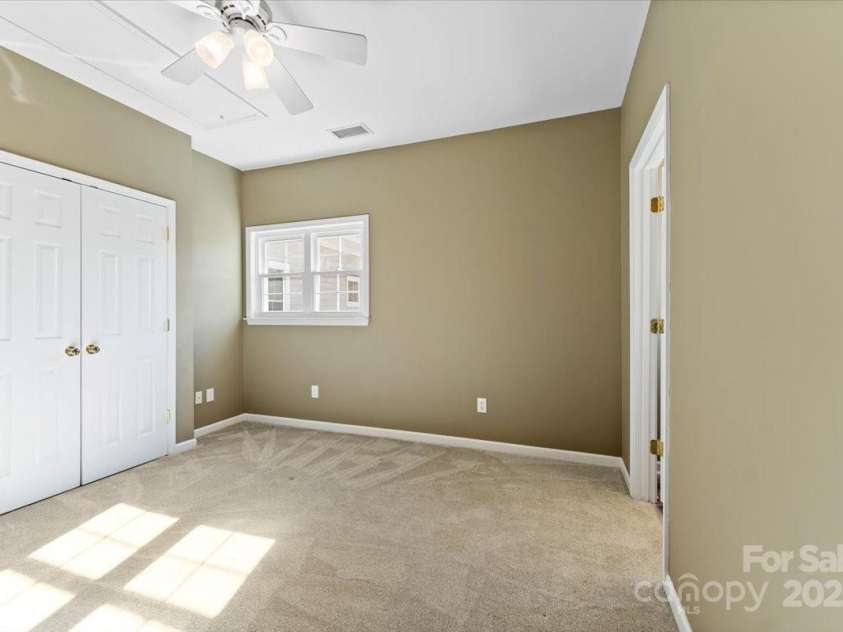 18819 Cloverstone Circle, Cornelius, NC 28031.  MLS# CAR4198838, YatesRealty ID 28694. 