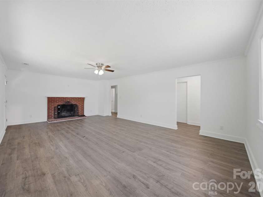 1807 Post Road, Shelby, NC 28152.  MLS# CAR4378807, YatesRealty ID 28695. 