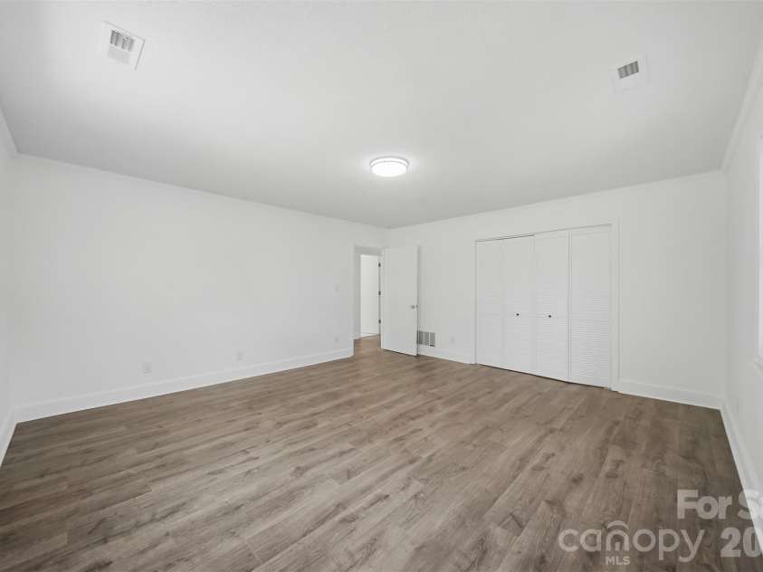 1807 Post Road, Shelby, NC 28152.  MLS# CAR4378807, YatesRealty ID 28695. 