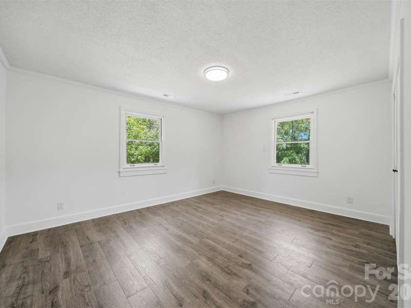1807 Post Road, Shelby, NC 28152.  MLS# CAR4378807, YatesRealty ID 28695. 