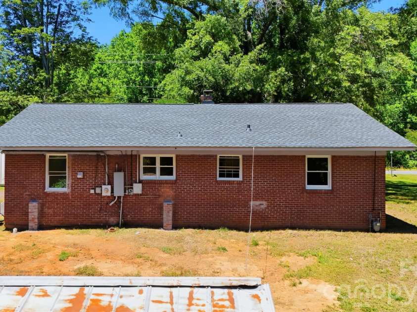 1807 Post Road, Shelby, NC 28152.  MLS# CAR4378807, YatesRealty ID 28695. 