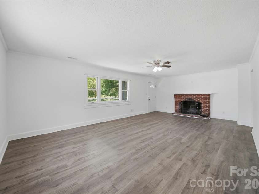 1807 Post Road, Shelby, NC 28152.  MLS# CAR4378807, YatesRealty ID 28695. 