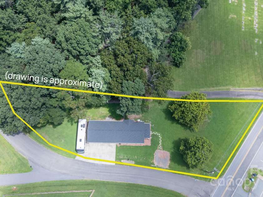 2594 Timberwood Drive, Lenoir, NC 28645.  MLS# CAR4276583, YatesRealty ID 28695. 