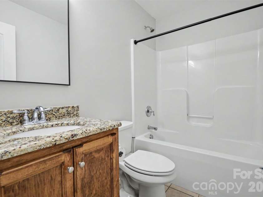 2325 Montford Avenue, Concord, NC 28027.  MLS# CAR4377118, YatesRealty ID 28697. Full Bath