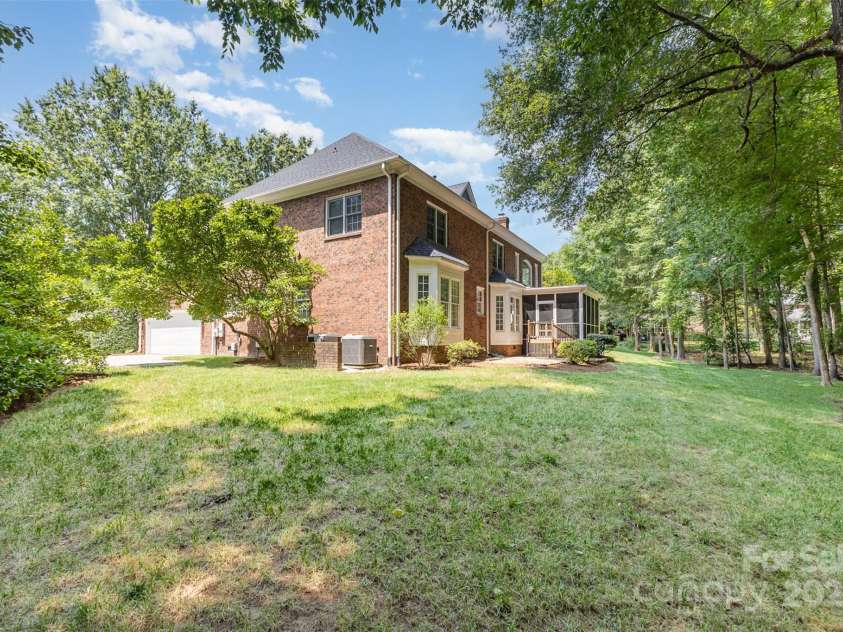 6612 Saunton Court, Charlotte, NC 28277.  MLS# CAR4275575, YatesRealty ID 28697. 