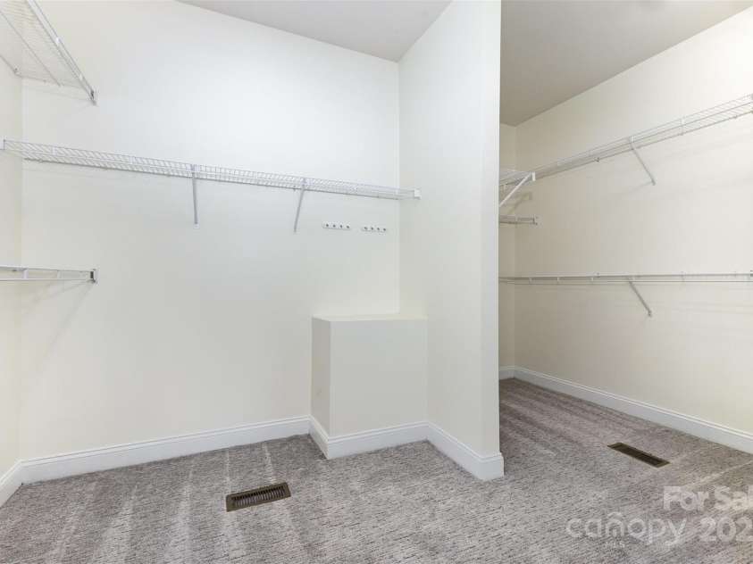 6612 Saunton Court, Charlotte, NC 28277.  MLS# CAR4275575, YatesRealty ID 28697. 