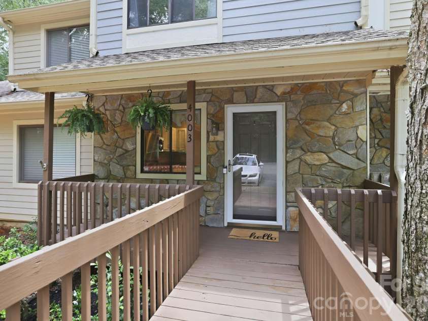 4003 North Course Drive, Charlotte, NC 28277.  MLS# CAR4386879, YatesRealty ID 28698. 