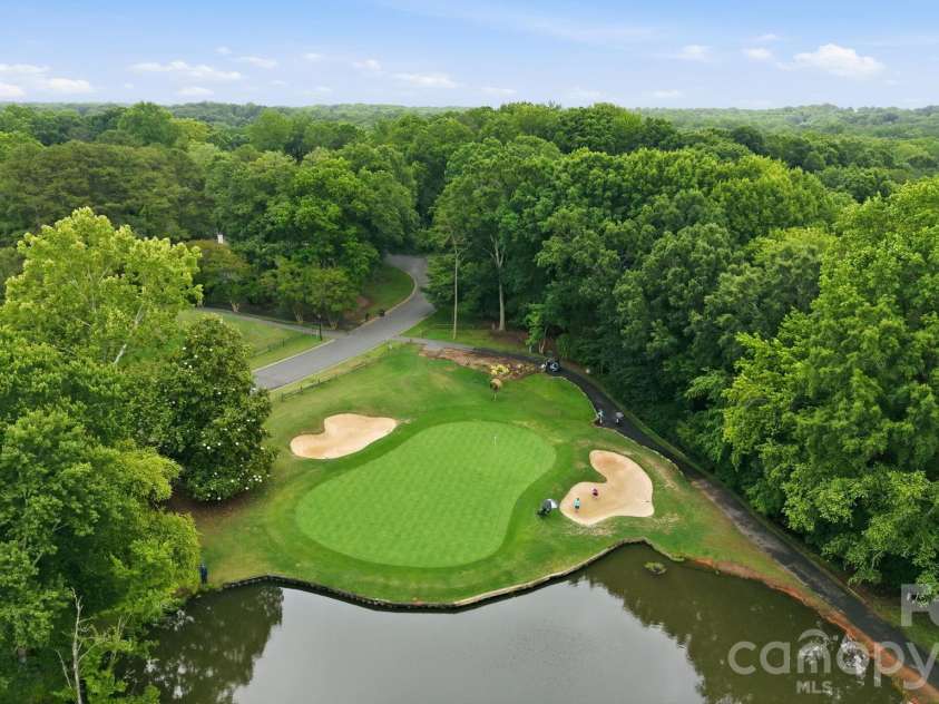 4003 North Course Drive, Charlotte, NC 28277.  MLS# CAR4386879, YatesRealty ID 28698. 