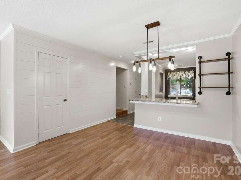 4003 North Course Drive, Charlotte, NC 28277.  MLS# CAR4386879, YatesRealty ID 28698. 