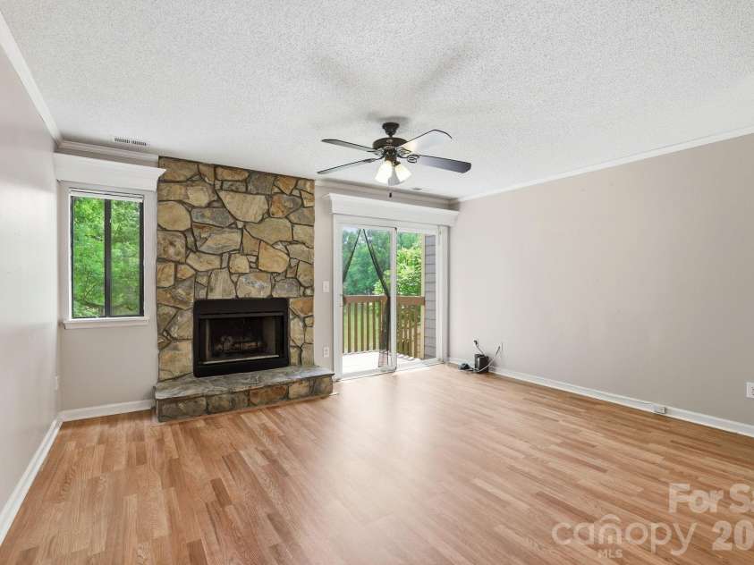 4003 North Course Drive, Charlotte, NC 28277.  MLS# CAR4386879, YatesRealty ID 28698. 