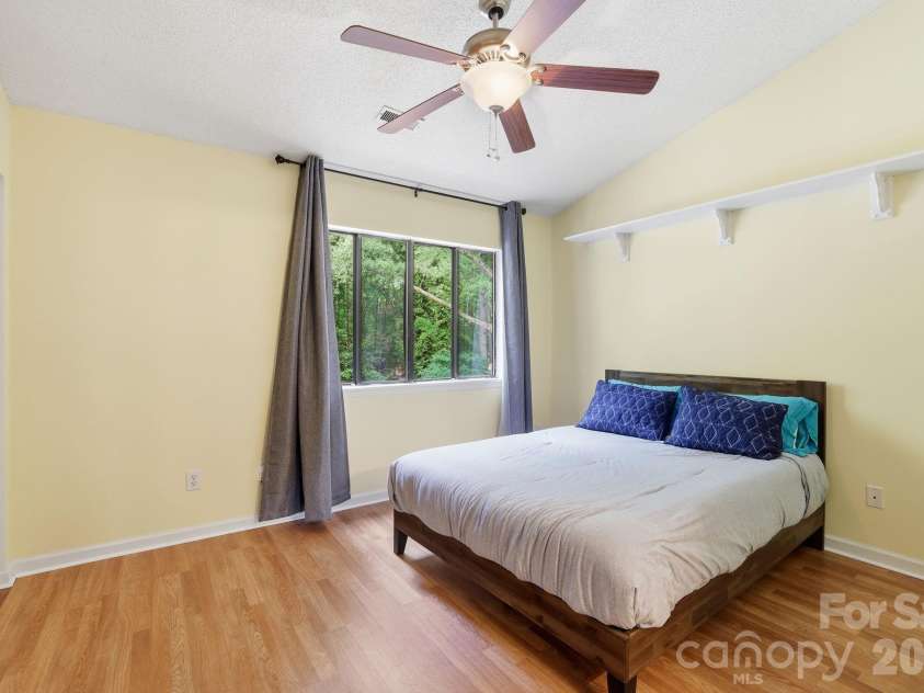 4003 North Course Drive, Charlotte, NC 28277.  MLS# CAR4386879, YatesRealty ID 28698. 