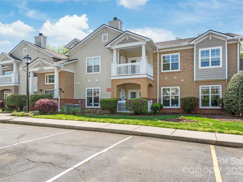 12357 Copper Mountain Boulevard, Charlotte, NC 28277.  MLS# CAR4245042, YatesRealty ID 28699. 