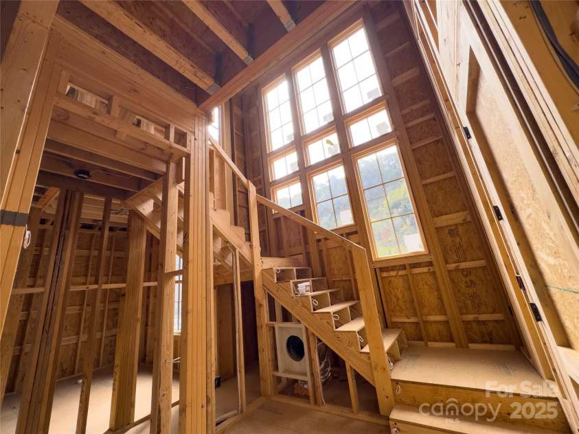 143 Lodestone Drive, Sylva, NC 28779.  MLS# CAR4308413, YatesRealty ID 287. 