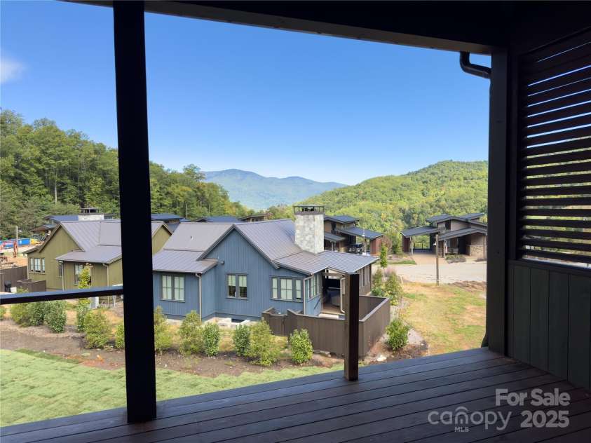143 Lodestone Drive, Sylva, NC 28779.  MLS# CAR4308413, YatesRealty ID 287. 