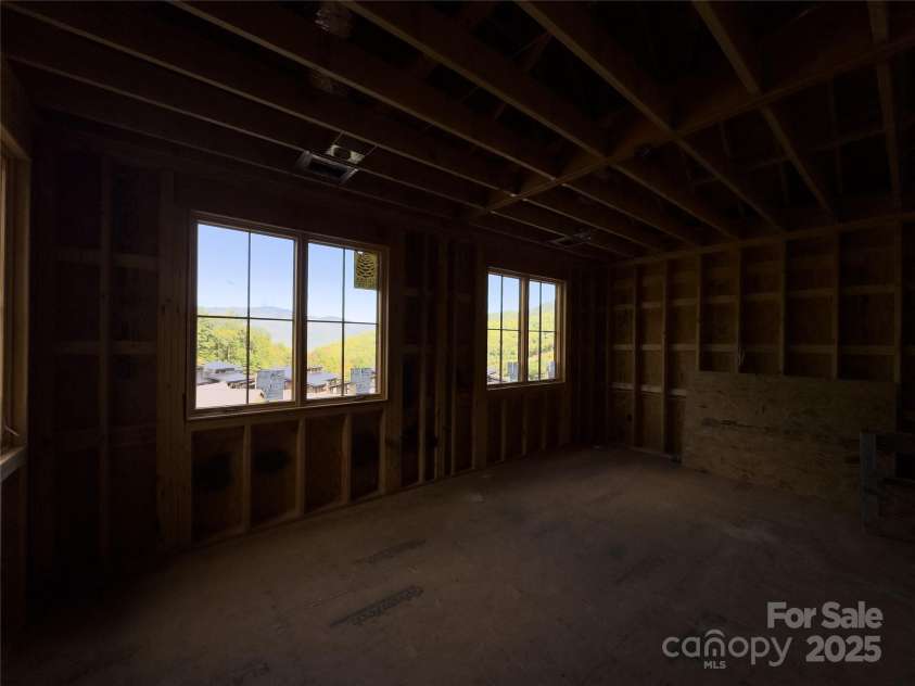 143 Lodestone Drive, Sylva, NC 28779.  MLS# CAR4308413, YatesRealty ID 287. 