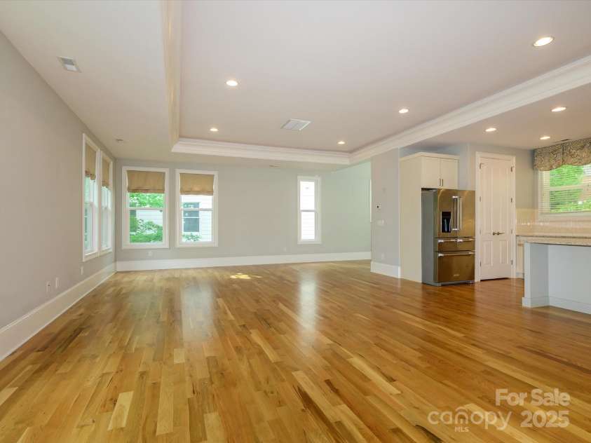 7324 Leharne Drive, Charlotte, NC 28270.  MLS# CAR4253021, YatesRealty ID 287. Great Room