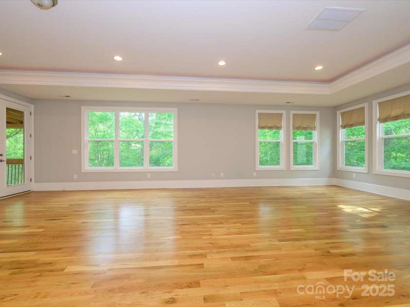 7324 Leharne Drive, Charlotte, NC 28270.  MLS# CAR4253021, YatesRealty ID 287. Great Room
