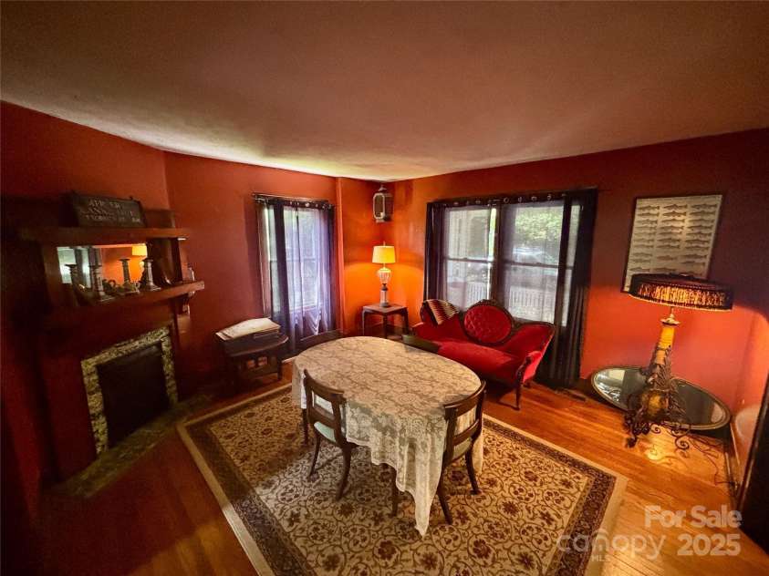 176 French Broad Avenue, Asheville, NC 28801.  MLS# CAR4205647, YatesRealty ID 2870. 