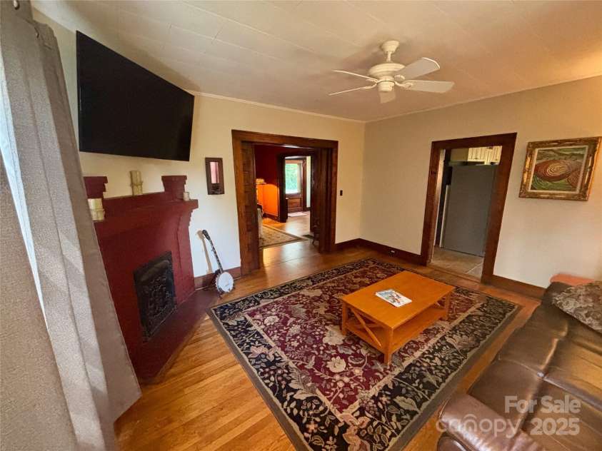 176 French Broad Avenue, Asheville, NC 28801.  MLS# CAR4205647, YatesRealty ID 2870. 