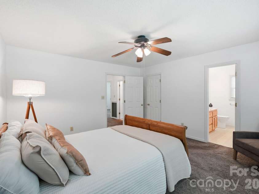 1037 Wilkerson Street, Belmont, NC 28012.  MLS# CAR4370201, YatesRealty ID 28702. 