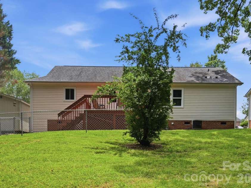 1037 Wilkerson Street, Belmont, NC 28012.  MLS# CAR4370201, YatesRealty ID 28702. 