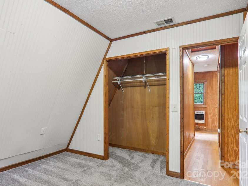 685 Freeman Creek Road, Zirconia, NC 28790.  MLS# CAR4299682, YatesRealty ID 28702. 