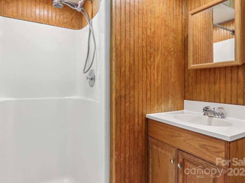 685 Freeman Creek Road, Zirconia, NC 28790.  MLS# CAR4299682, YatesRealty ID 28702. 